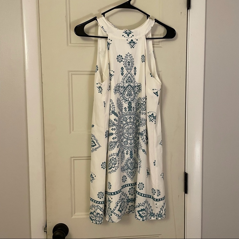 Off white Lulus halter dress - SMALL
